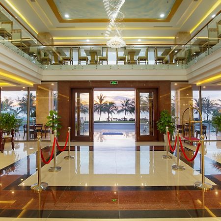 Serene Beach Hotel Danang Dış mekan fotoğraf