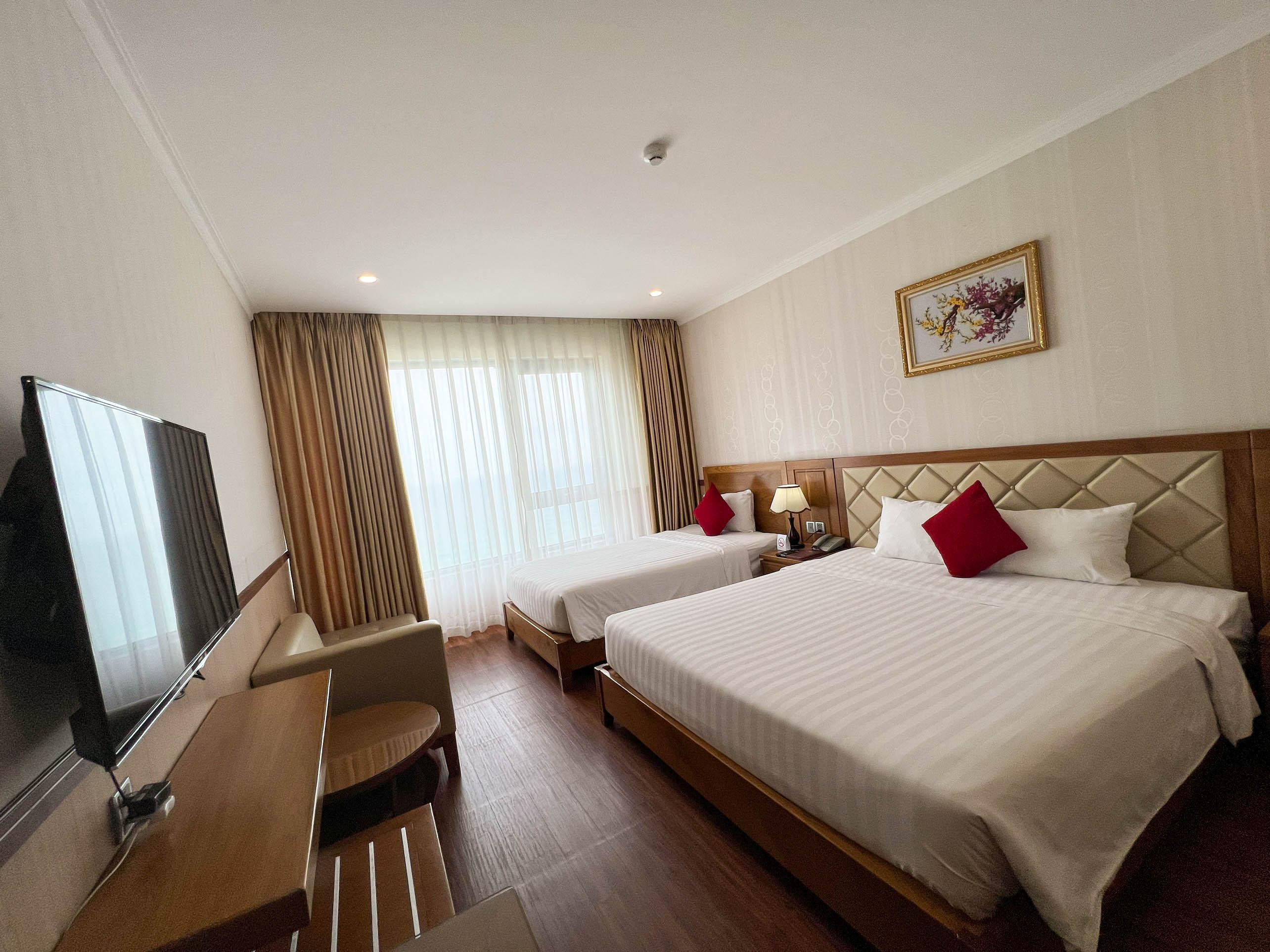 Serene Beach Hotel Danang Dış mekan fotoğraf