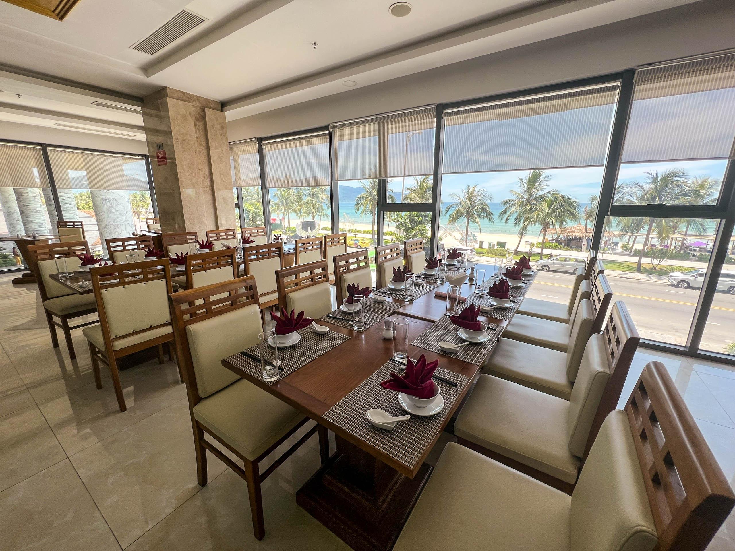 Serene Beach Hotel Danang Dış mekan fotoğraf