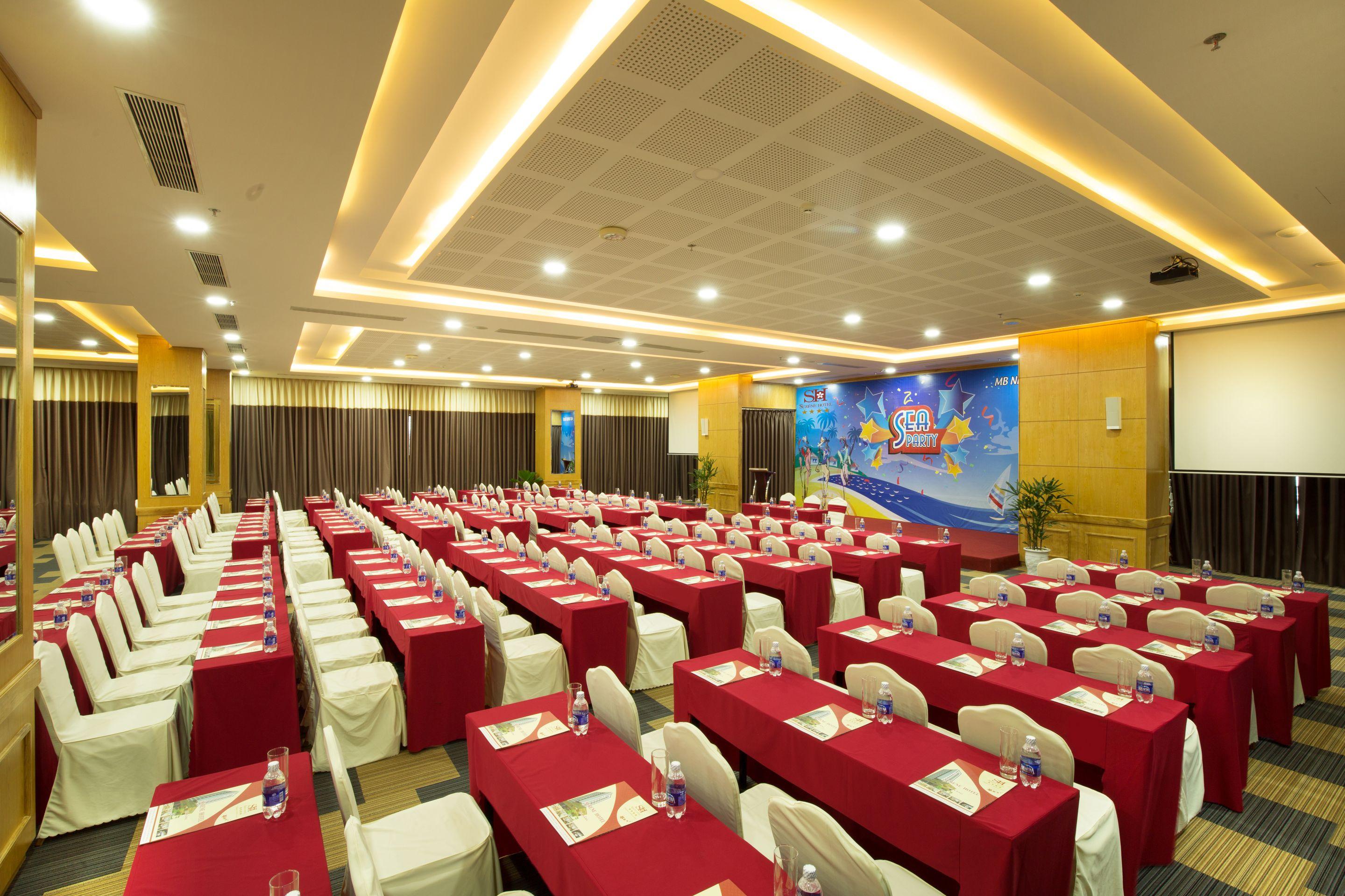 Serene Beach Hotel Danang Dış mekan fotoğraf