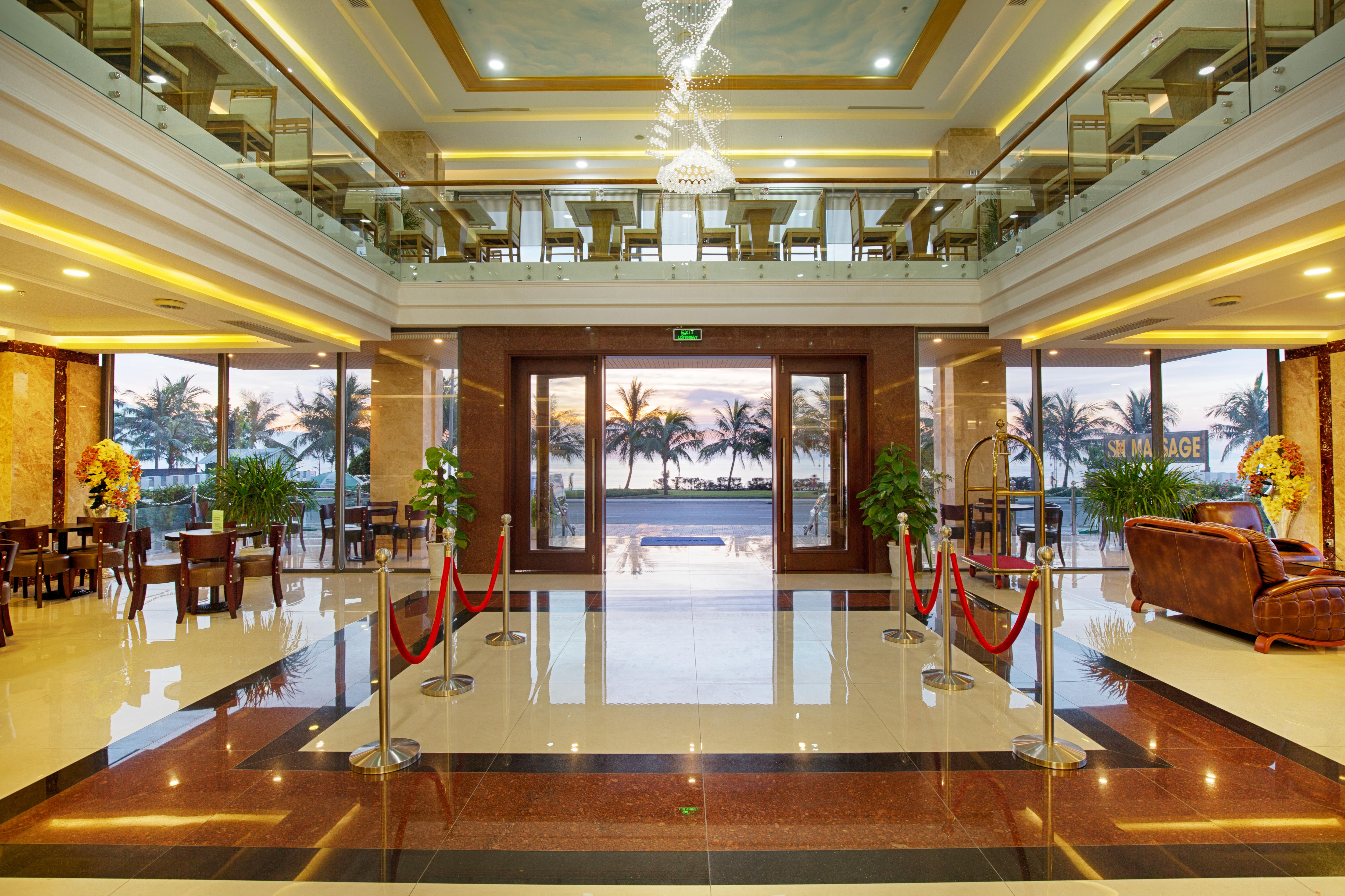 Serene Beach Hotel Danang Dış mekan fotoğraf