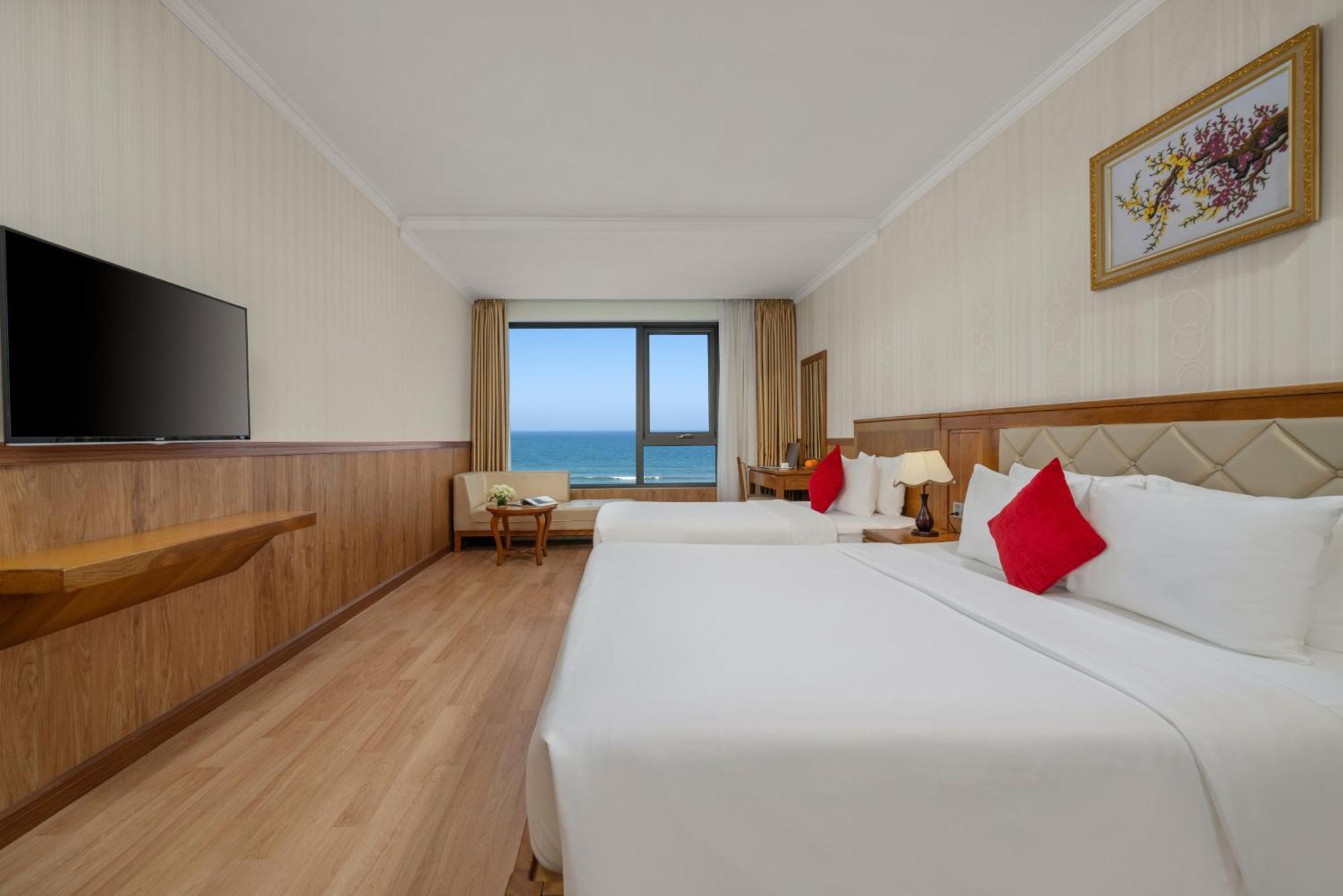 Serene Beach Hotel Danang Dış mekan fotoğraf
