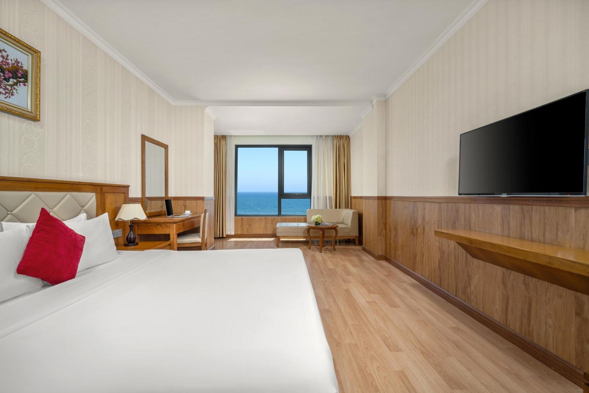 Serene Beach Hotel Danang Dış mekan fotoğraf