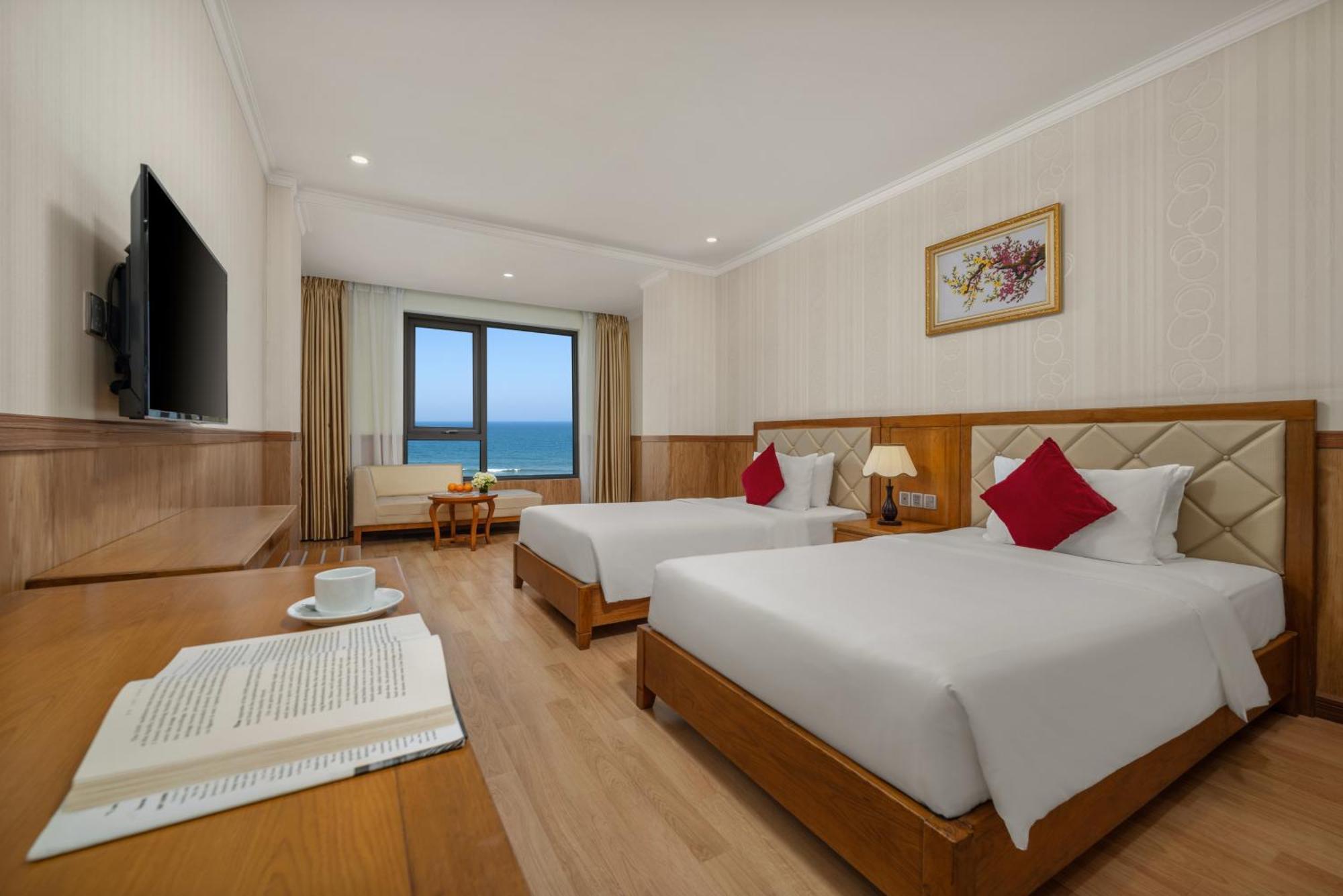 Serene Beach Hotel Danang Dış mekan fotoğraf