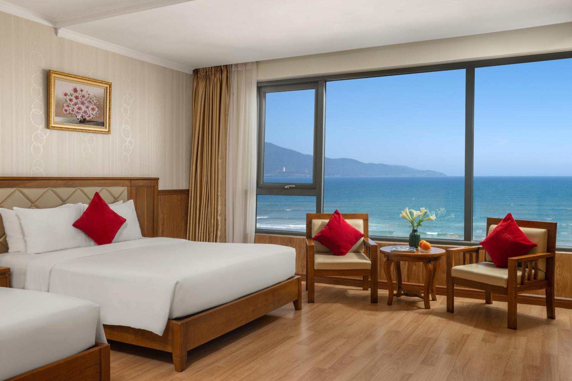 Serene Beach Hotel Danang Dış mekan fotoğraf