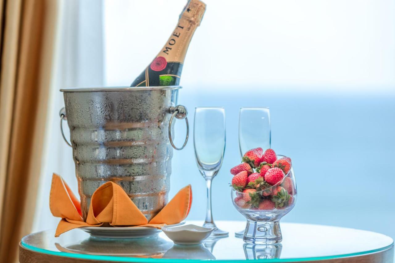 Serene Beach Hotel Danang Dış mekan fotoğraf